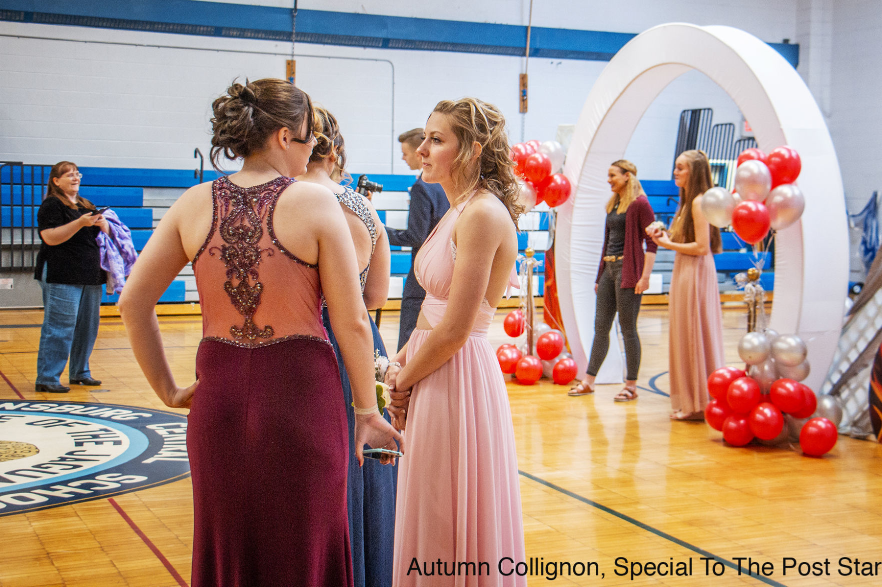 Johnsburg_Prom_07.jpg